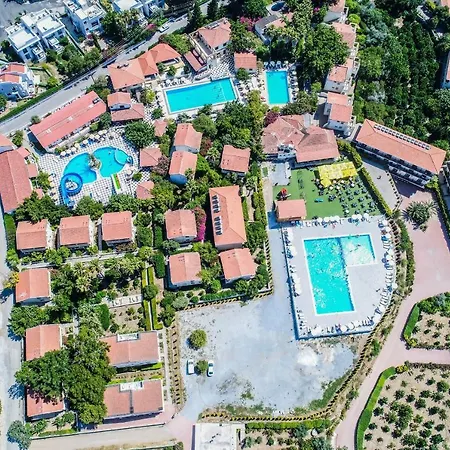 Hotel Riverside Garden & Suna's Club 4*