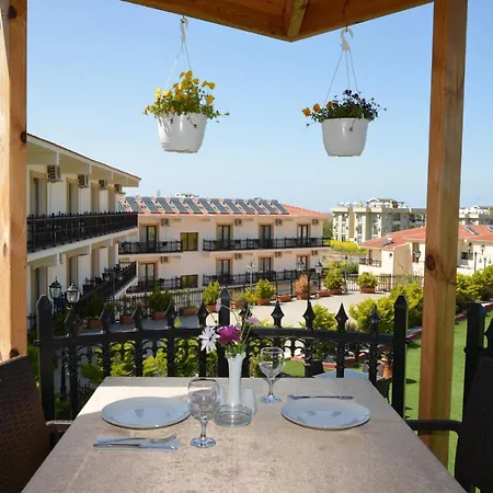 Riverside Garden & Suna's Club 4* Krini