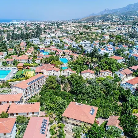 Riverside Garden & Suna's Club