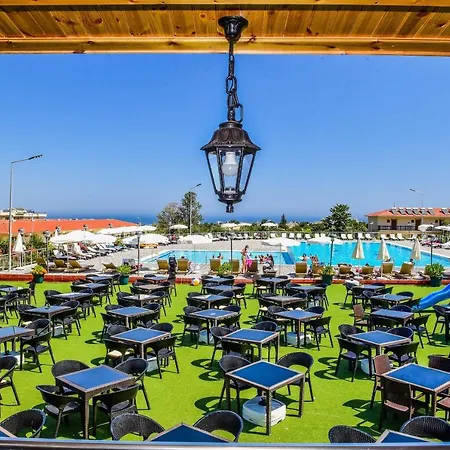 Riverside Garden & Suna's Club Hotel Krini