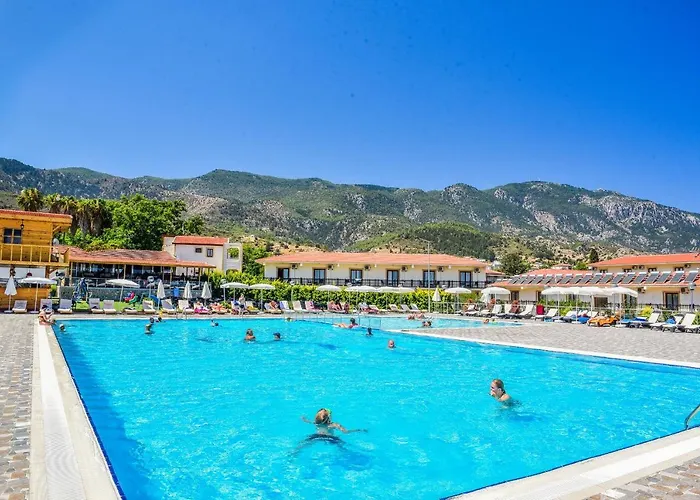 Hotell Riverside Garden & Suna's Club Krini