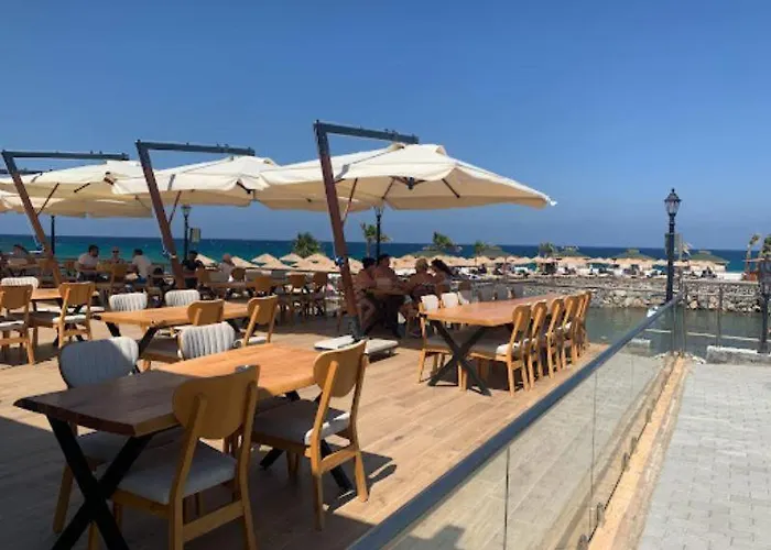 Hotell Riverside Garden & Suna's Club Krini