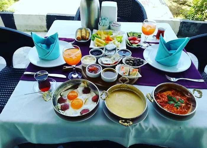 Riverside Garden & Suna's Club Hotell