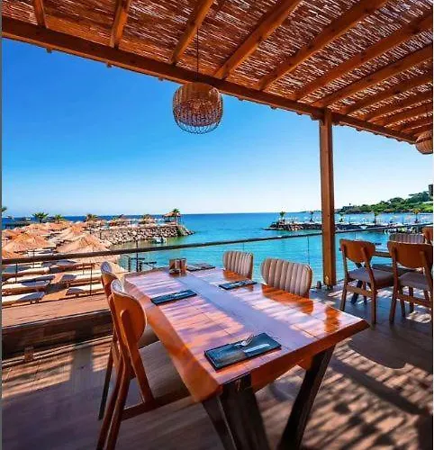 Hotell Riverside Garden & Suna's Club Krini