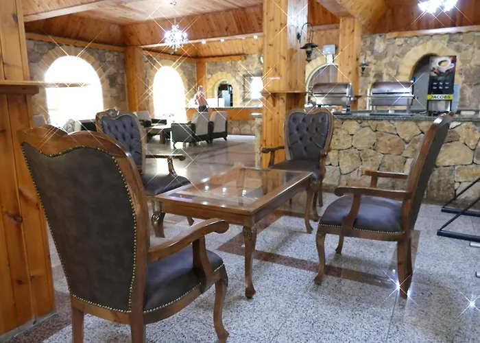 Hotel Riverside Garden & Suna's Club