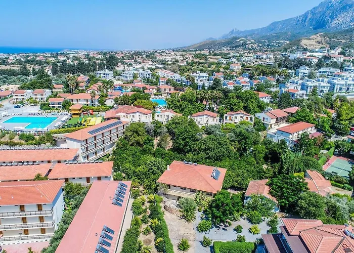 Riverside Garden & Suna's Club 4* Krini